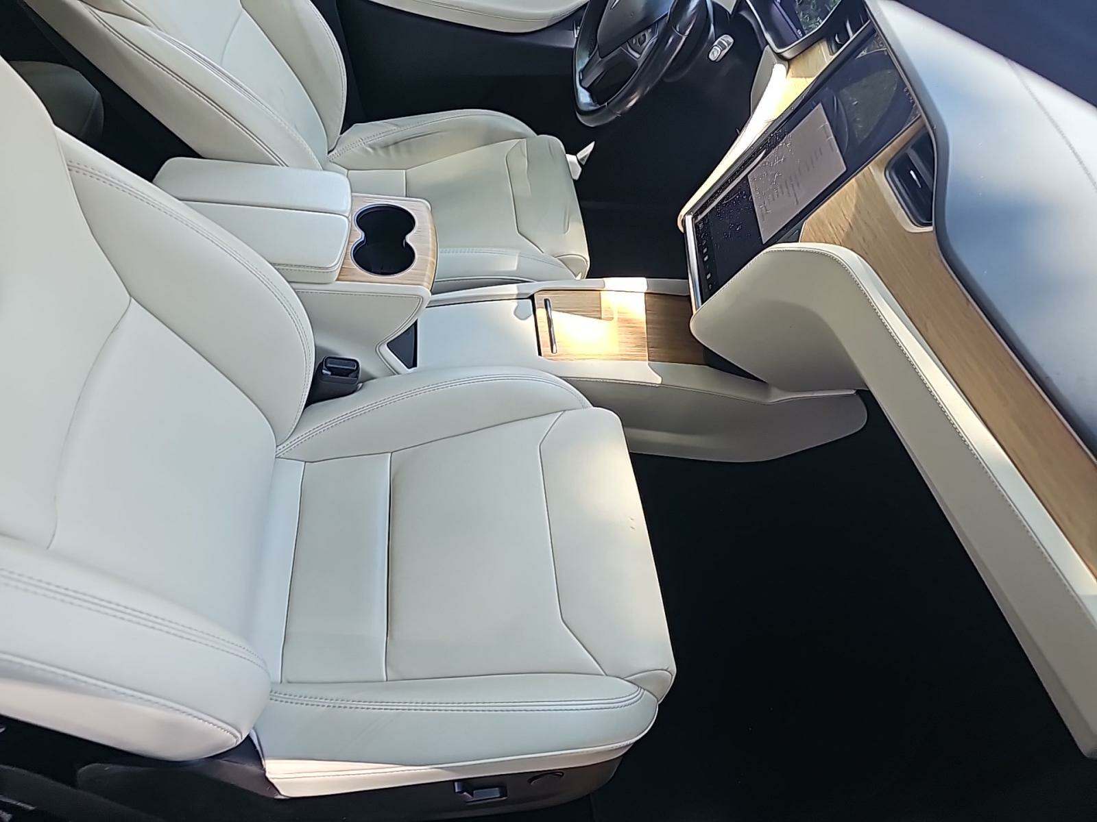 2018 Tesla Model X 75D AWD