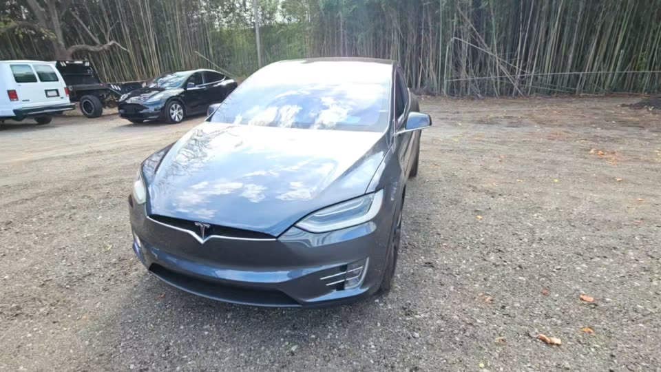 2016 Tesla Model X 75D