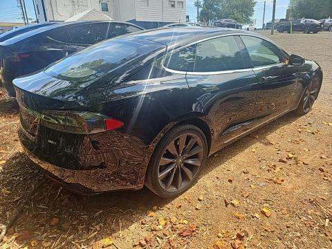 2017 Tesla Model S 90D AWD