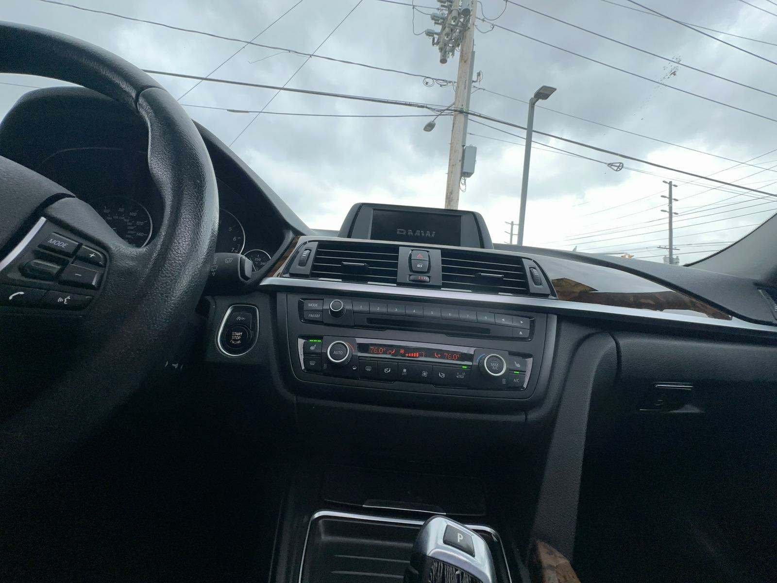 2014 BMW 3 Series 328i xDrive AWD