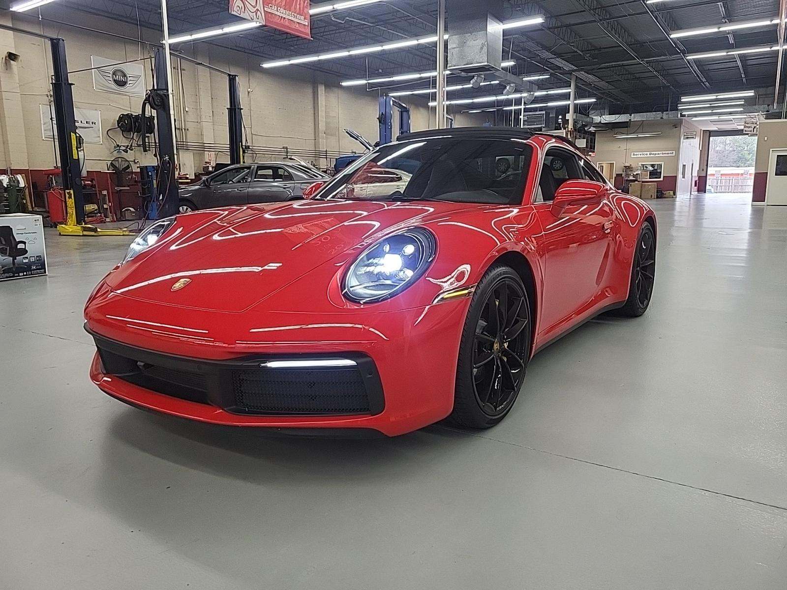 2021 Porsche 911 Carrera