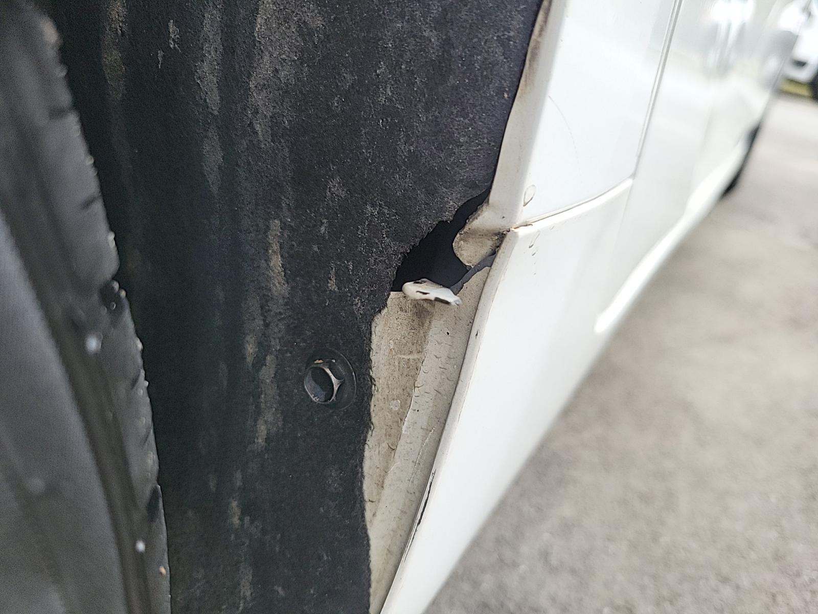 2022 Toyota Prius LE FWD