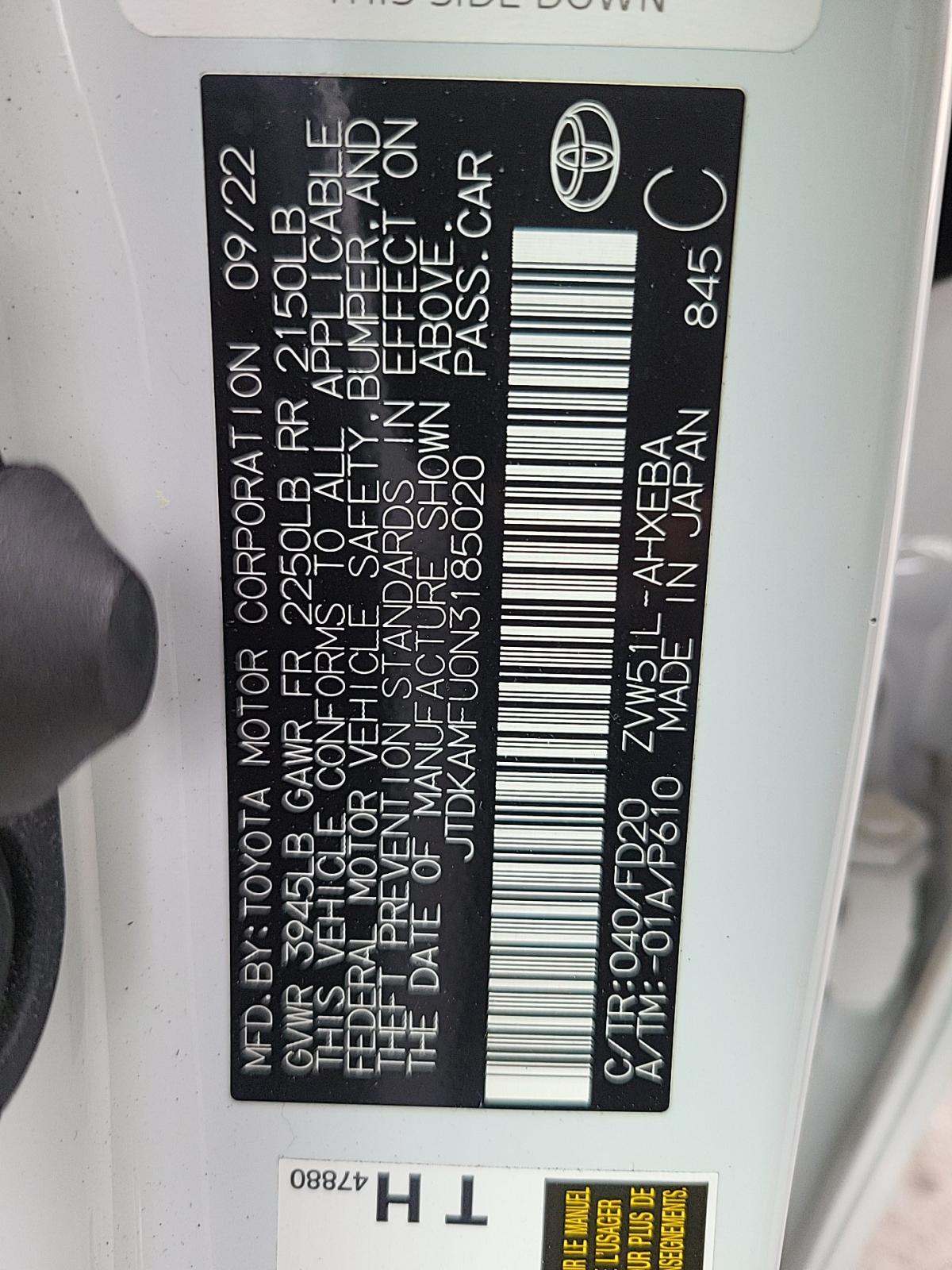 2022 Toyota Prius LE FWD