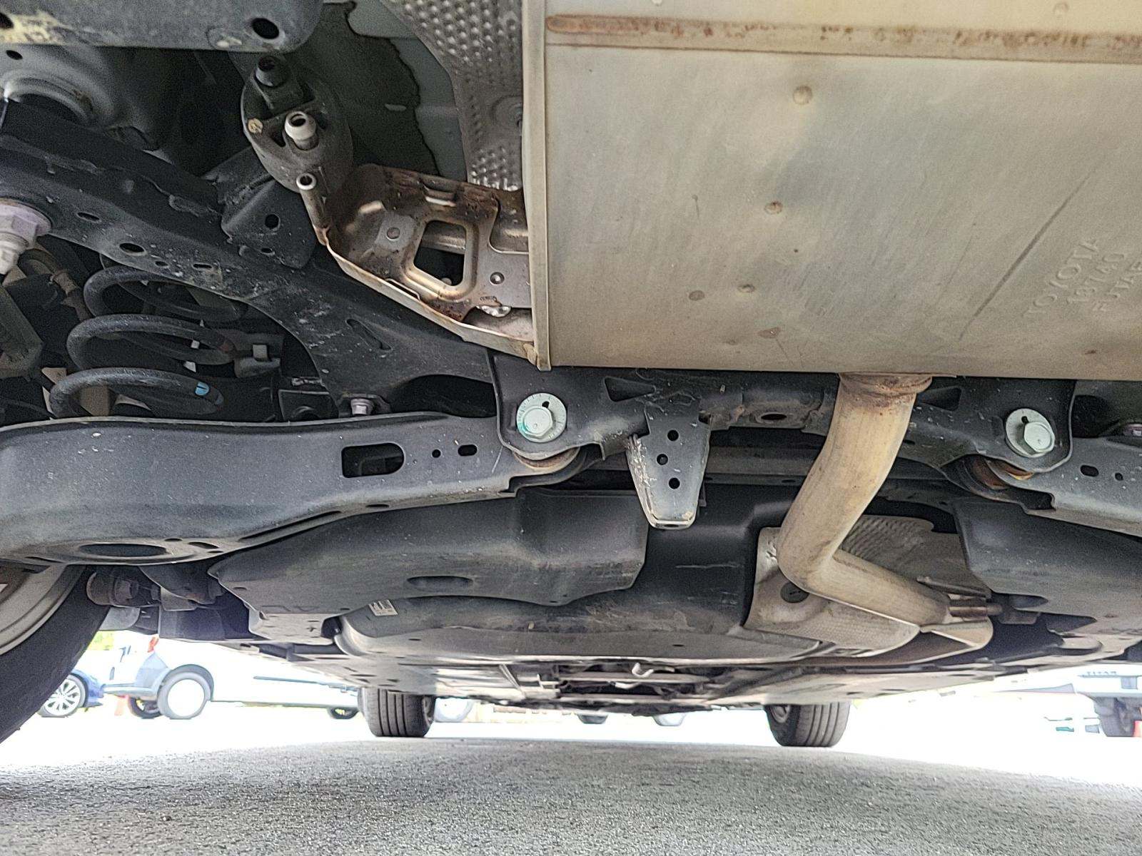 2022 Toyota Prius LE FWD