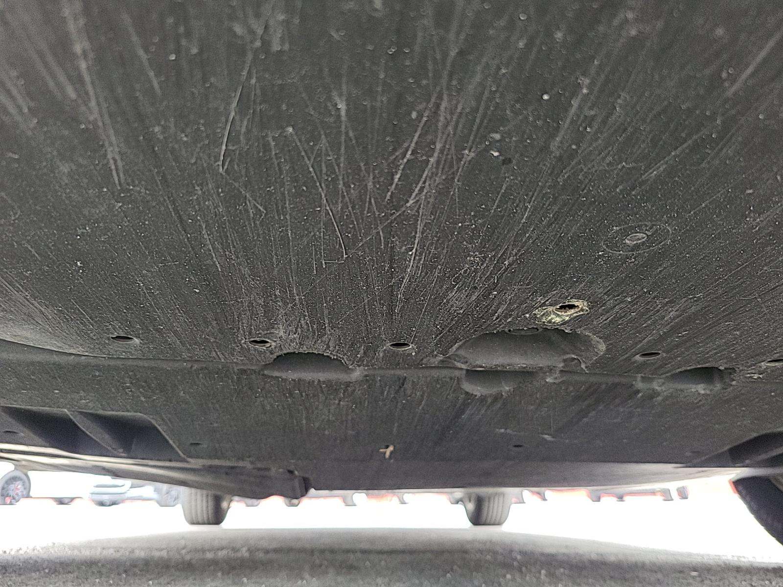 2022 Toyota Prius LE FWD