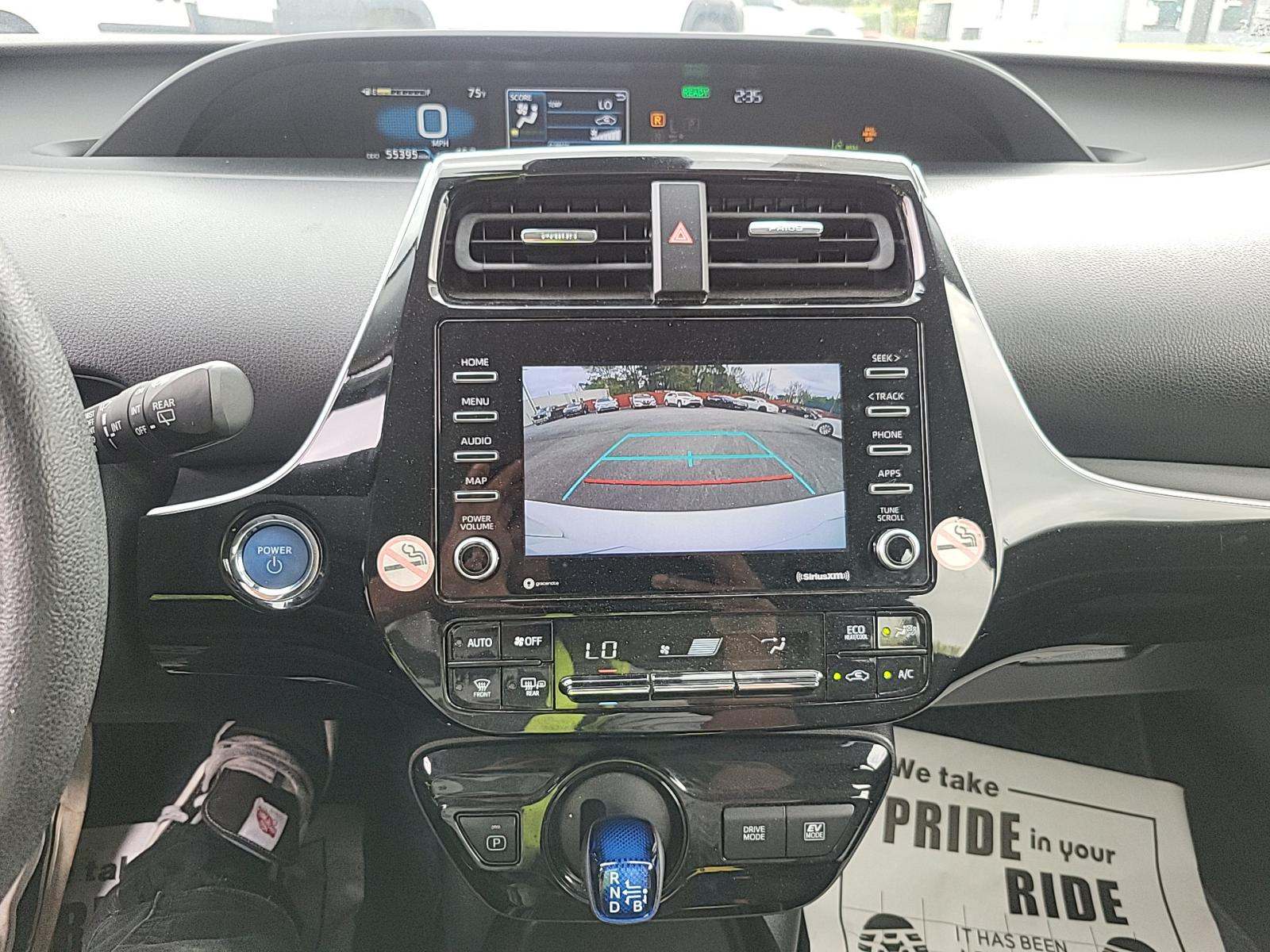 2022 Toyota Prius LE FWD