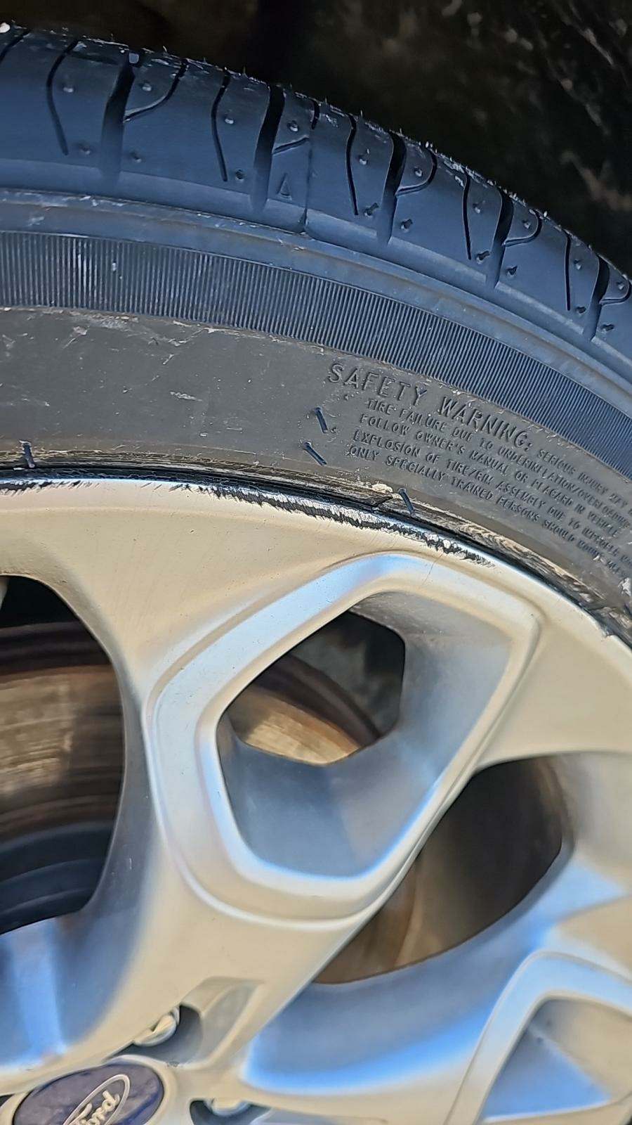 2014 Ford Escape Titanium AWD