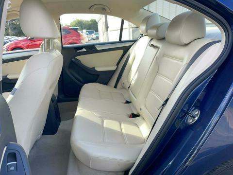 2014 Volkswagen Jetta SE w/Connectivity FWD