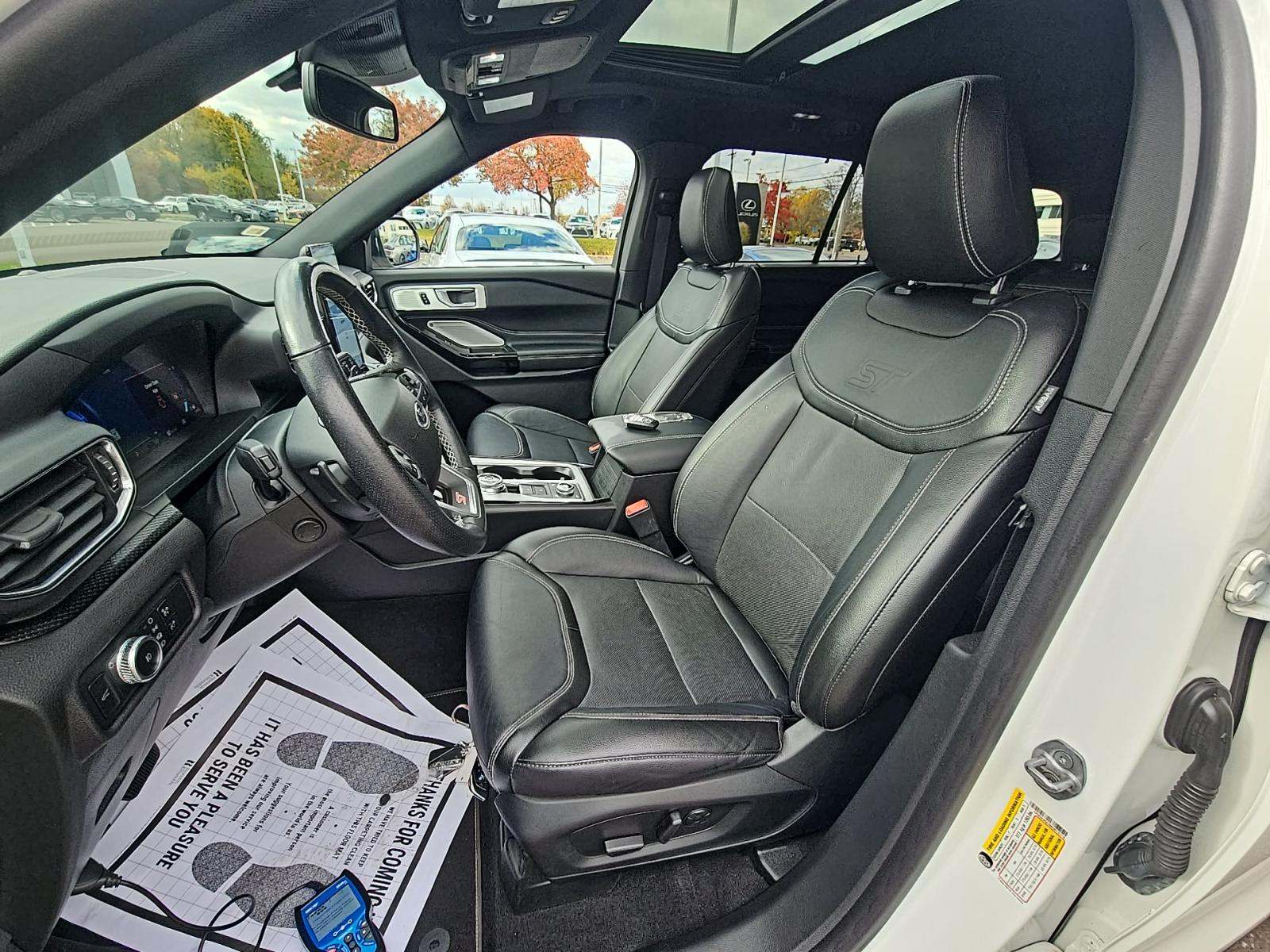 2022 Ford Explorer ST AWD