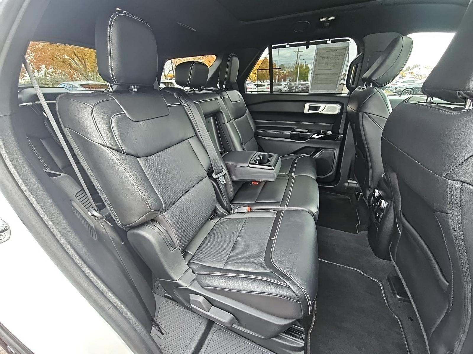 2022 Ford Explorer ST AWD