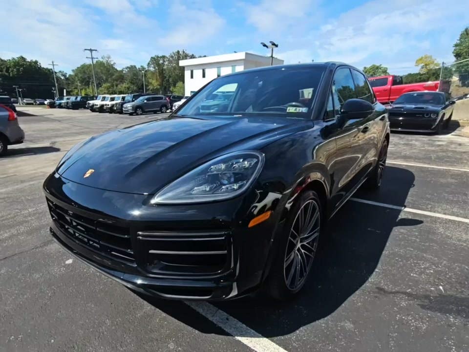 2022 Porsche Cayenne Turbo