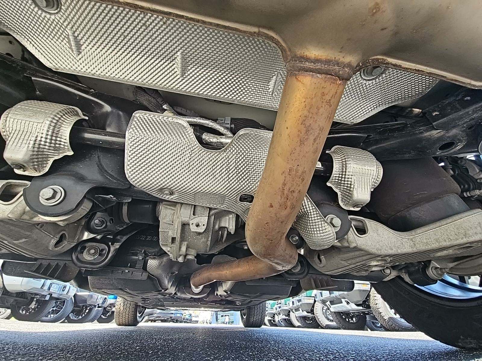 2023 Land Rover Defender 110 SE AWD