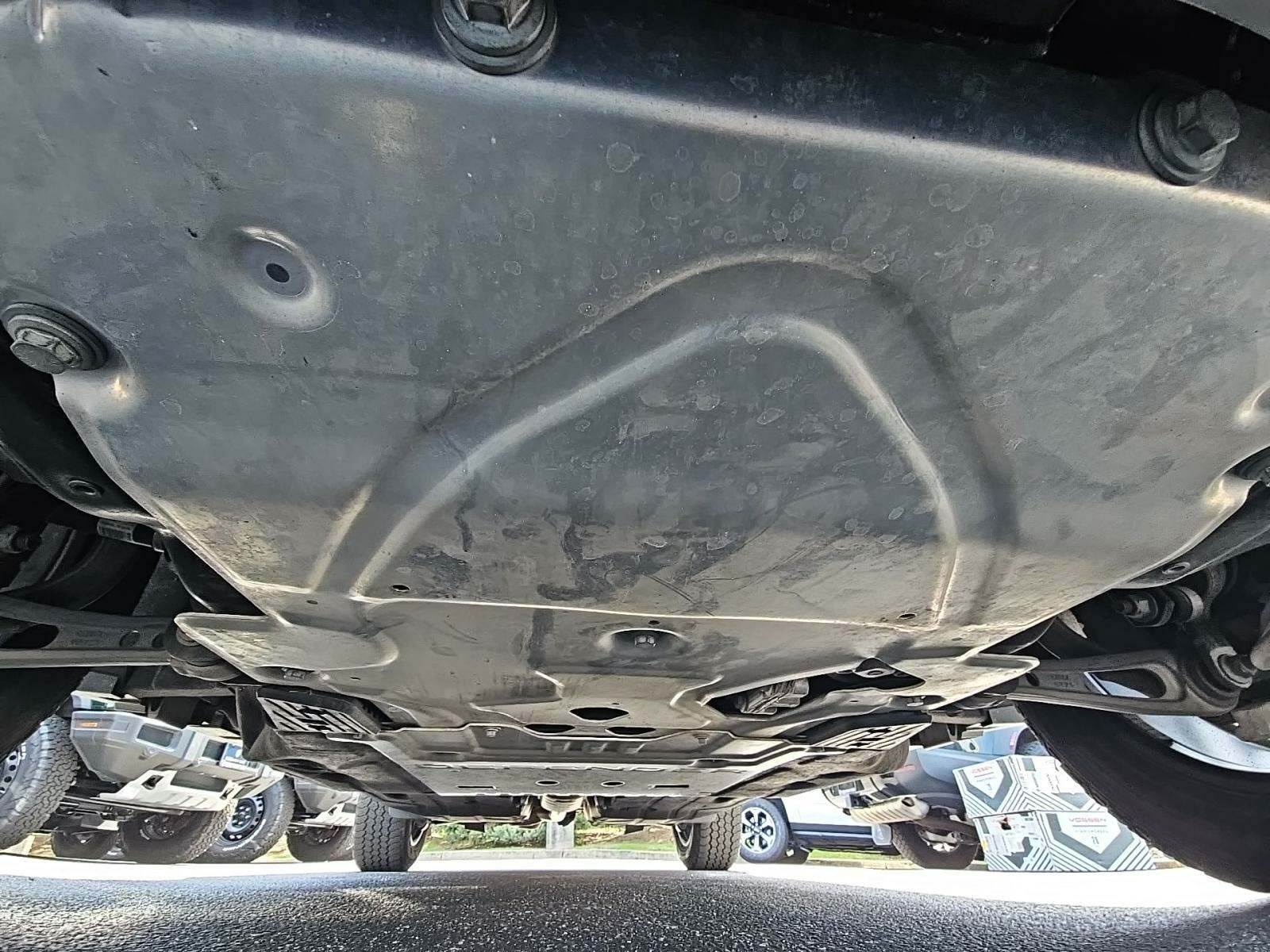 2023 Land Rover Defender 110 SE AWD