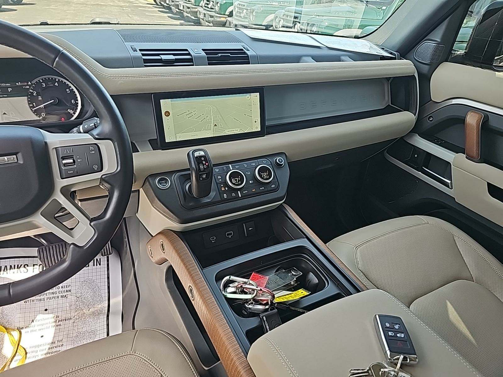 2023 Land Rover Defender 110 SE AWD