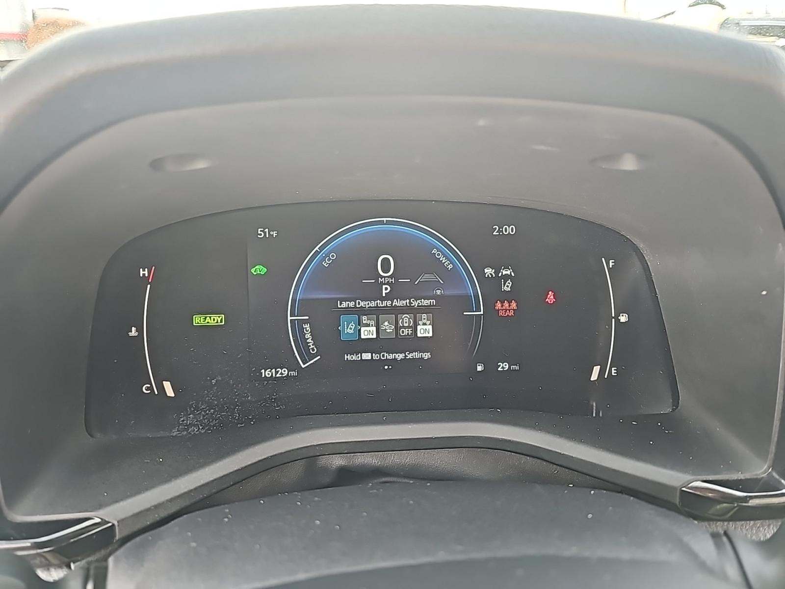 2025 Toyota Camry SE FWD