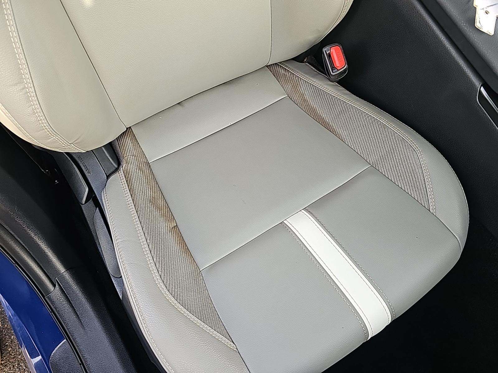 2025 Toyota Camry SE FWD