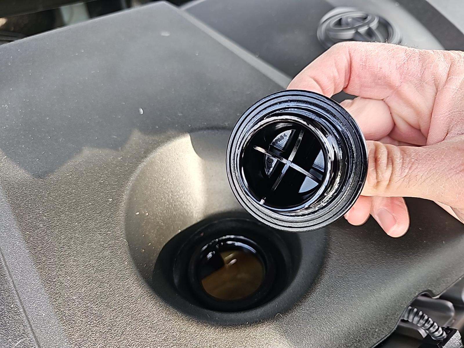 2025 Toyota Camry SE FWD