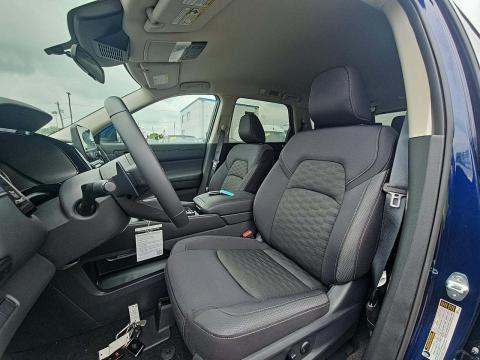 2024 Nissan Pathfinder SV AWD