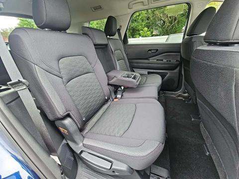 2024 Nissan Pathfinder SV AWD