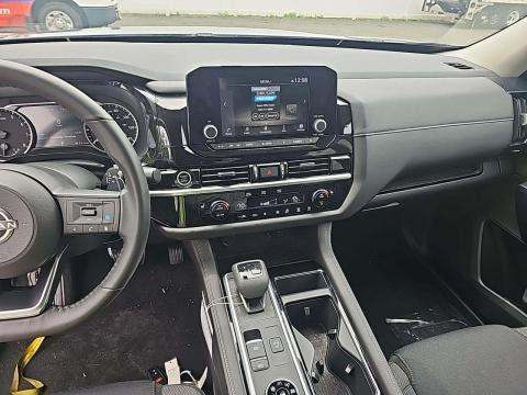 2024 Nissan Pathfinder SV AWD