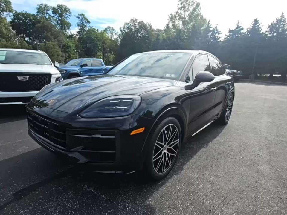2025 Porsche Cayenne GTS Coupe