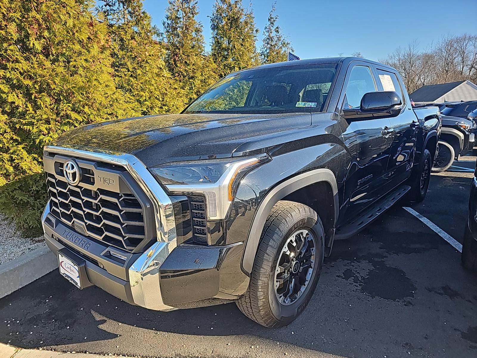 2024 Toyota Tundra SR5 AWD