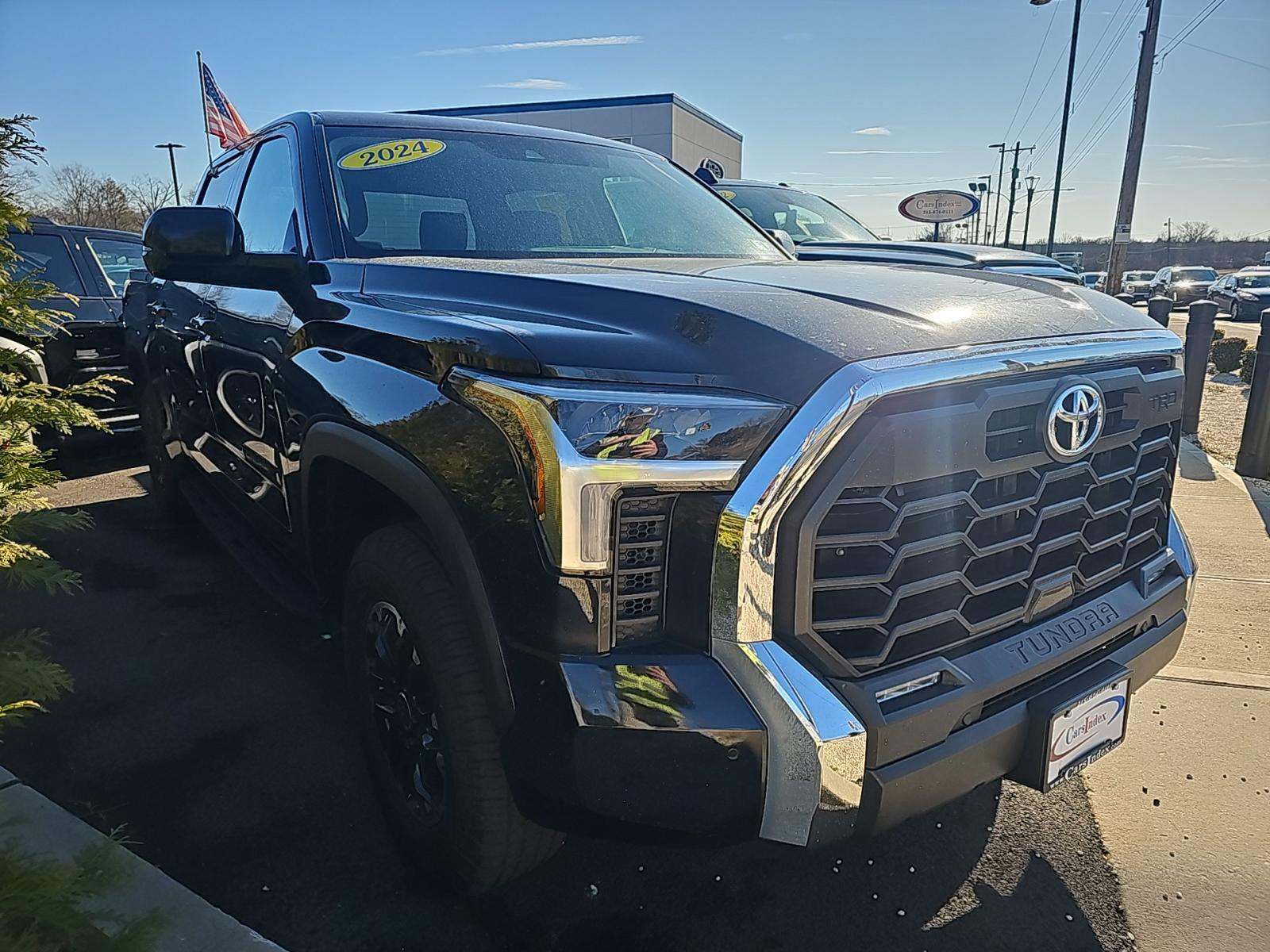 2024 Toyota Tundra SR5 AWD
