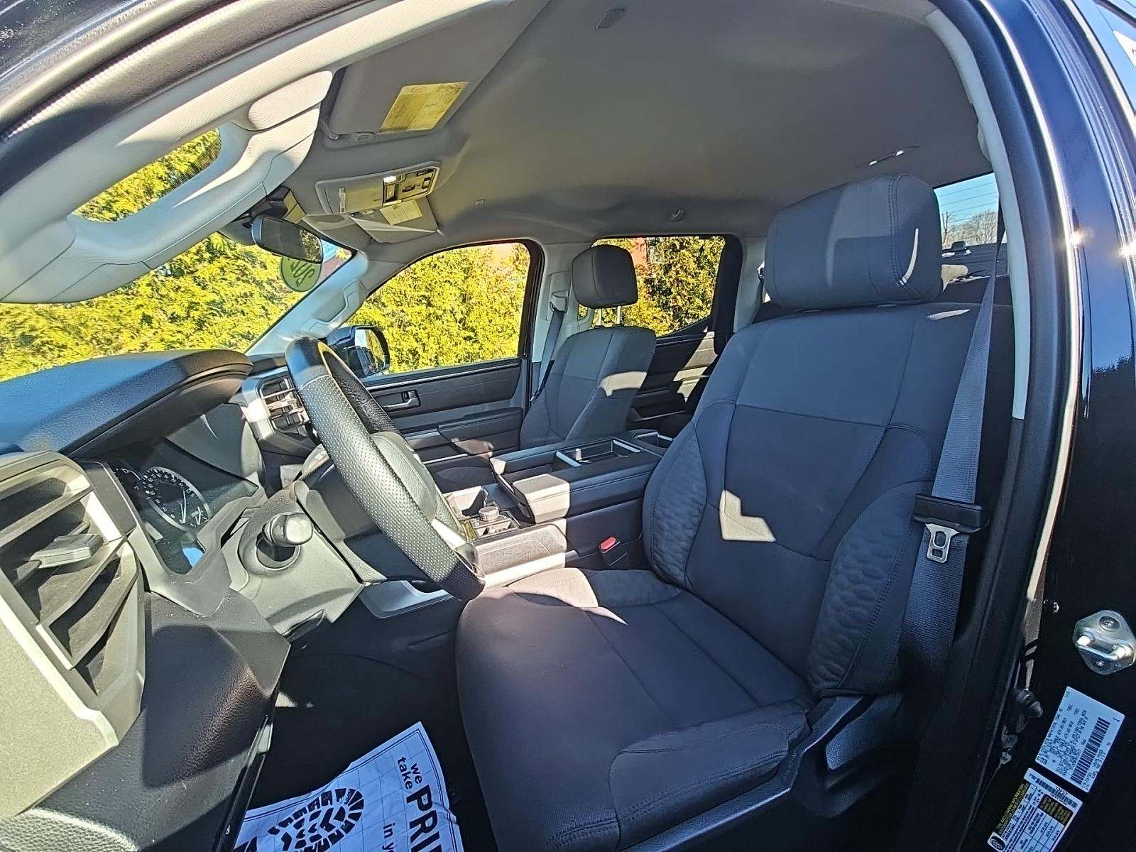 2024 Toyota Tundra SR5 AWD