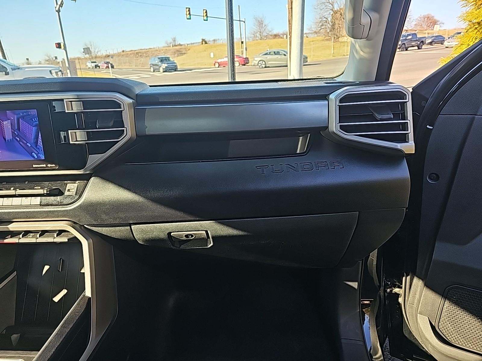 2024 Toyota Tundra SR5 AWD