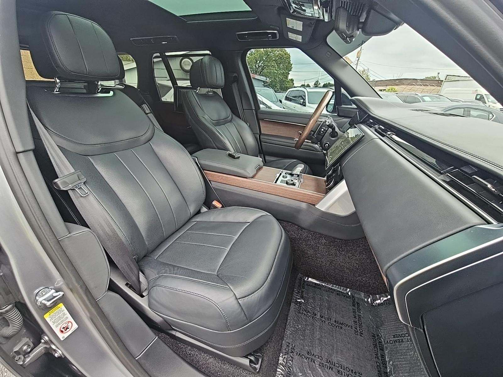 2023 Land Rover Range Rover Autobiography AWD