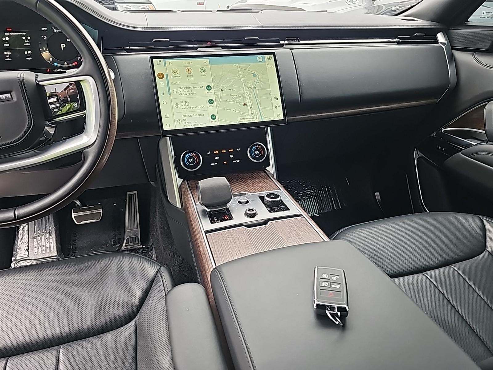 2023 Land Rover Range Rover Autobiography AWD