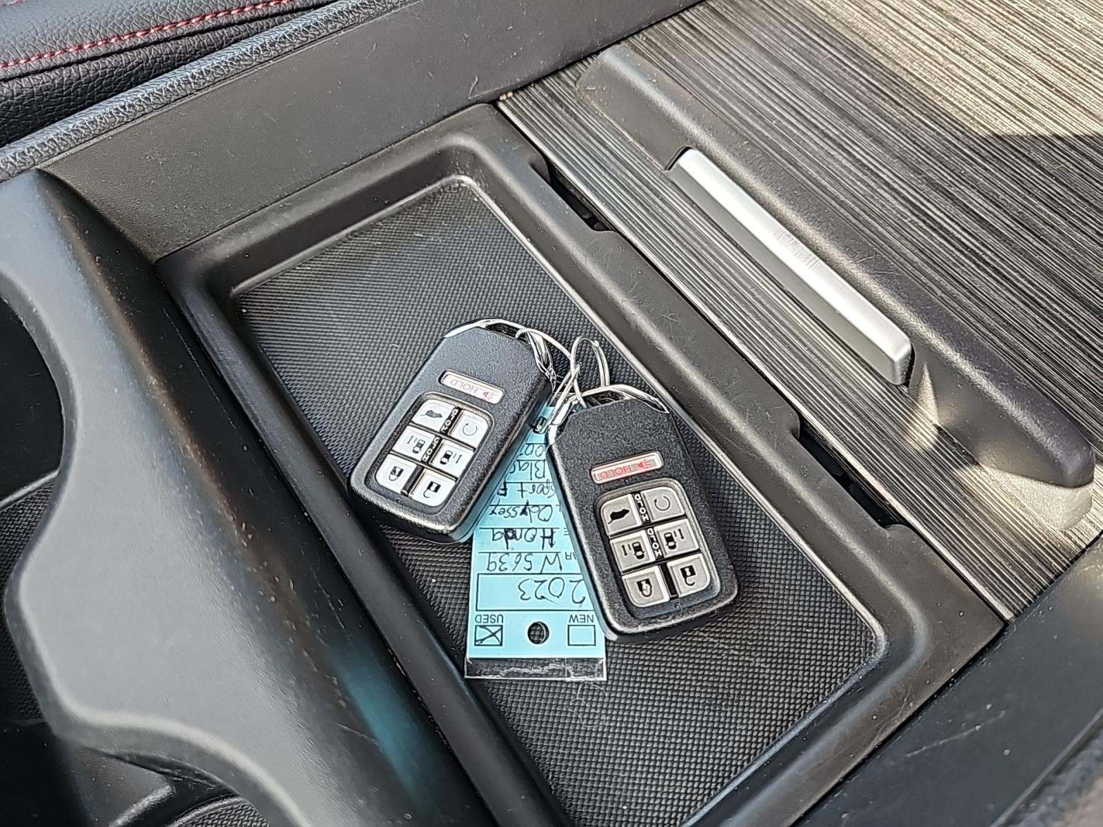 2023 Honda Odyssey Sport FWD