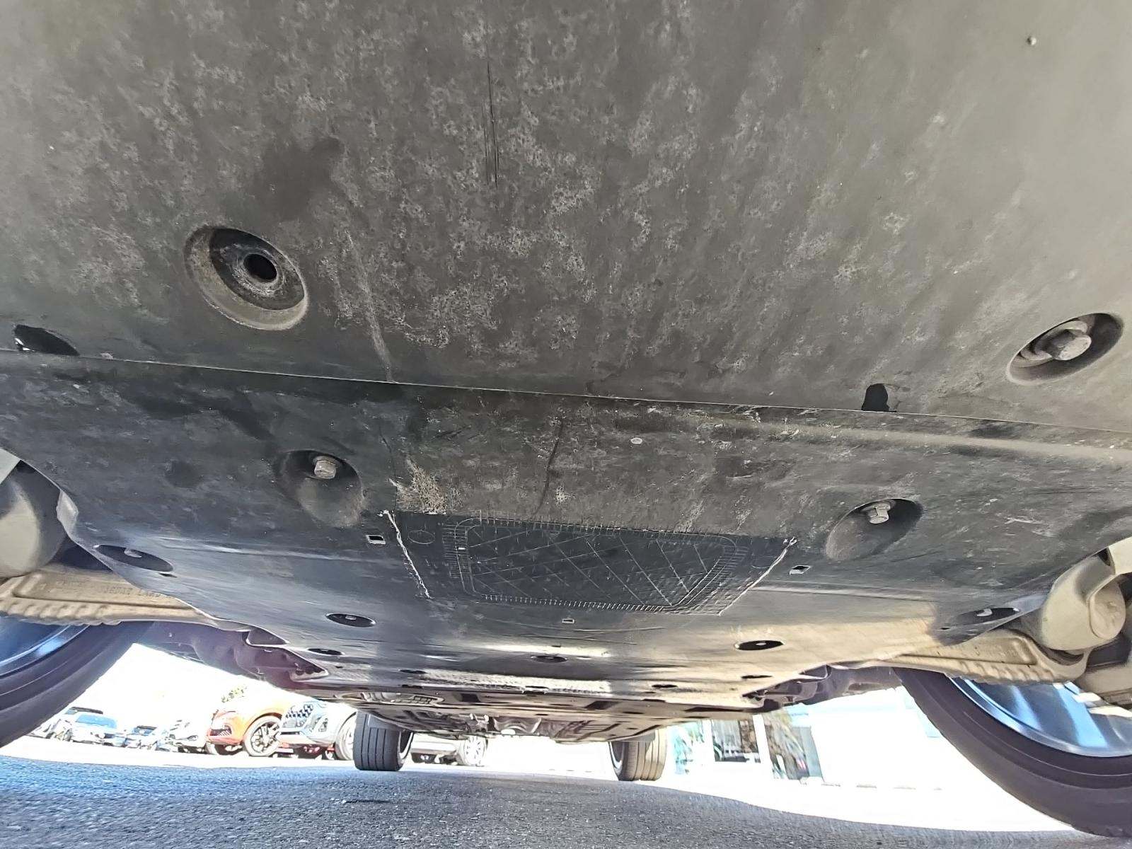 2023 Land Rover Range Rover SE LWB AWD