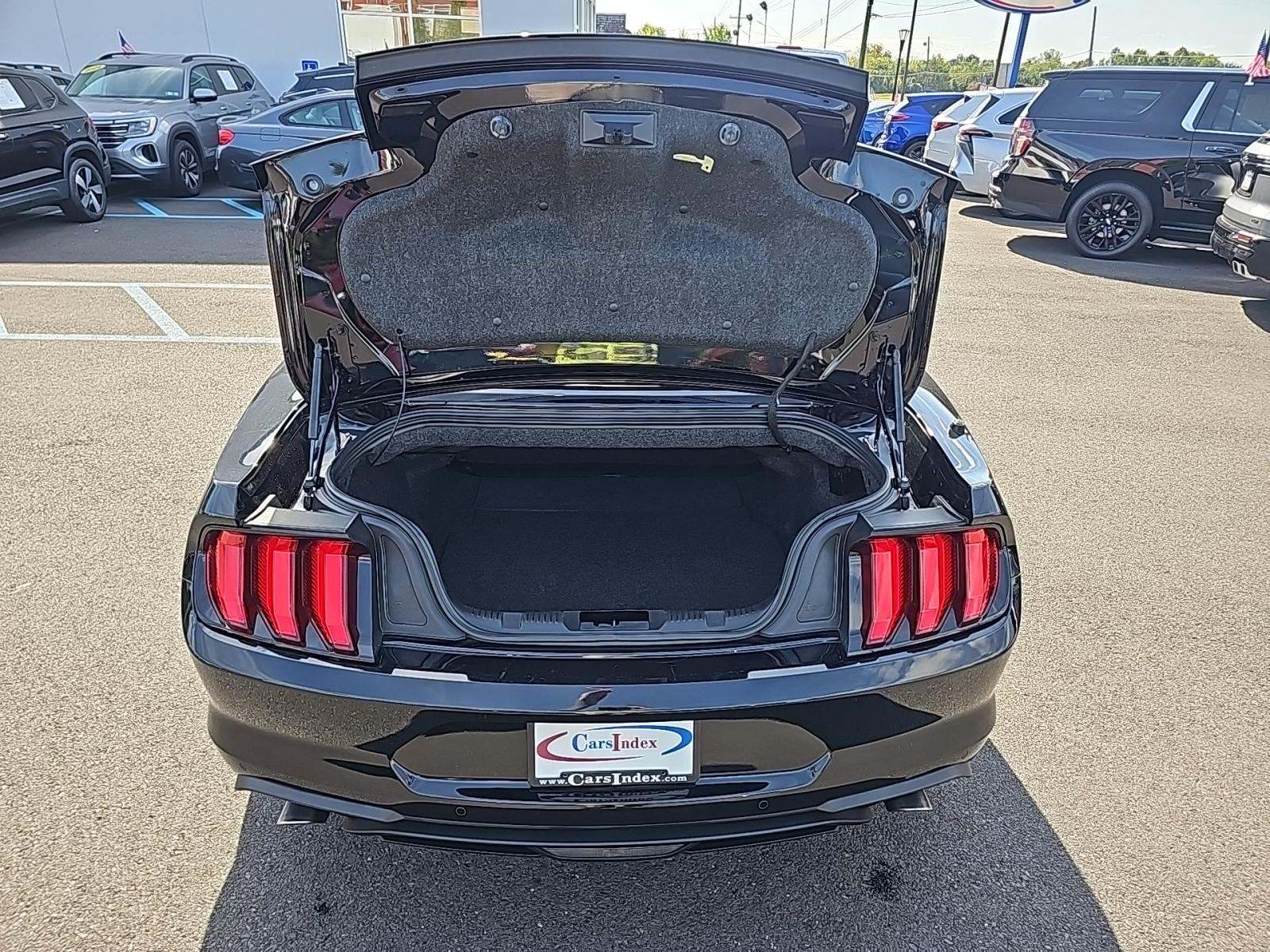 2023 Ford Mustang EcoBoost Premium RWD