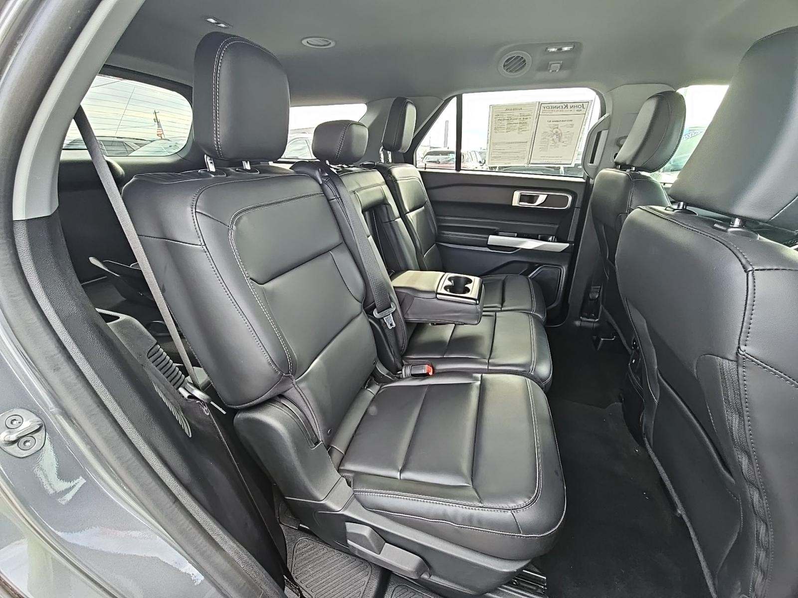 2022 Ford Explorer XLT AWD