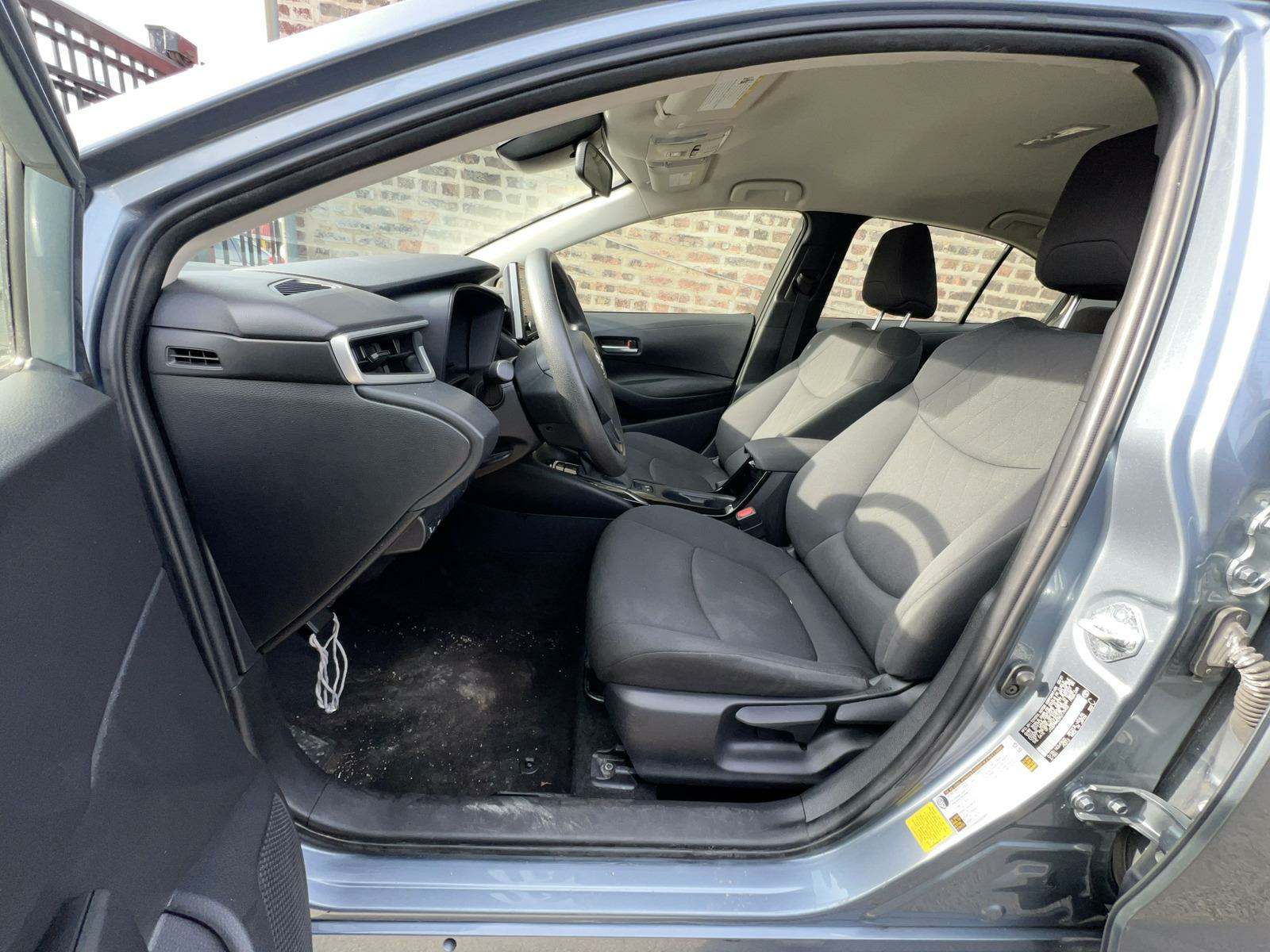 2021 Toyota Corolla LE FWD