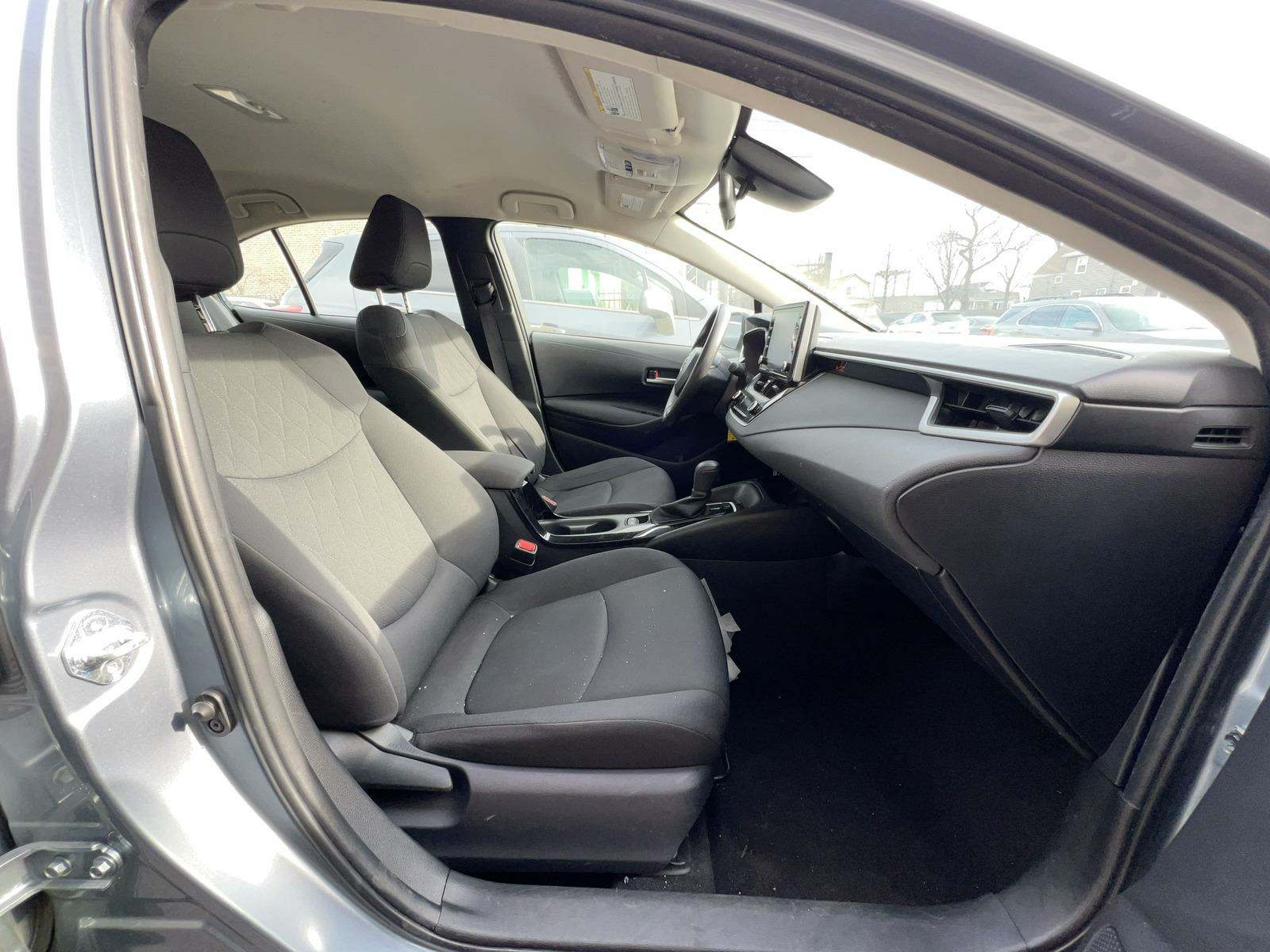 2021 Toyota Corolla LE FWD