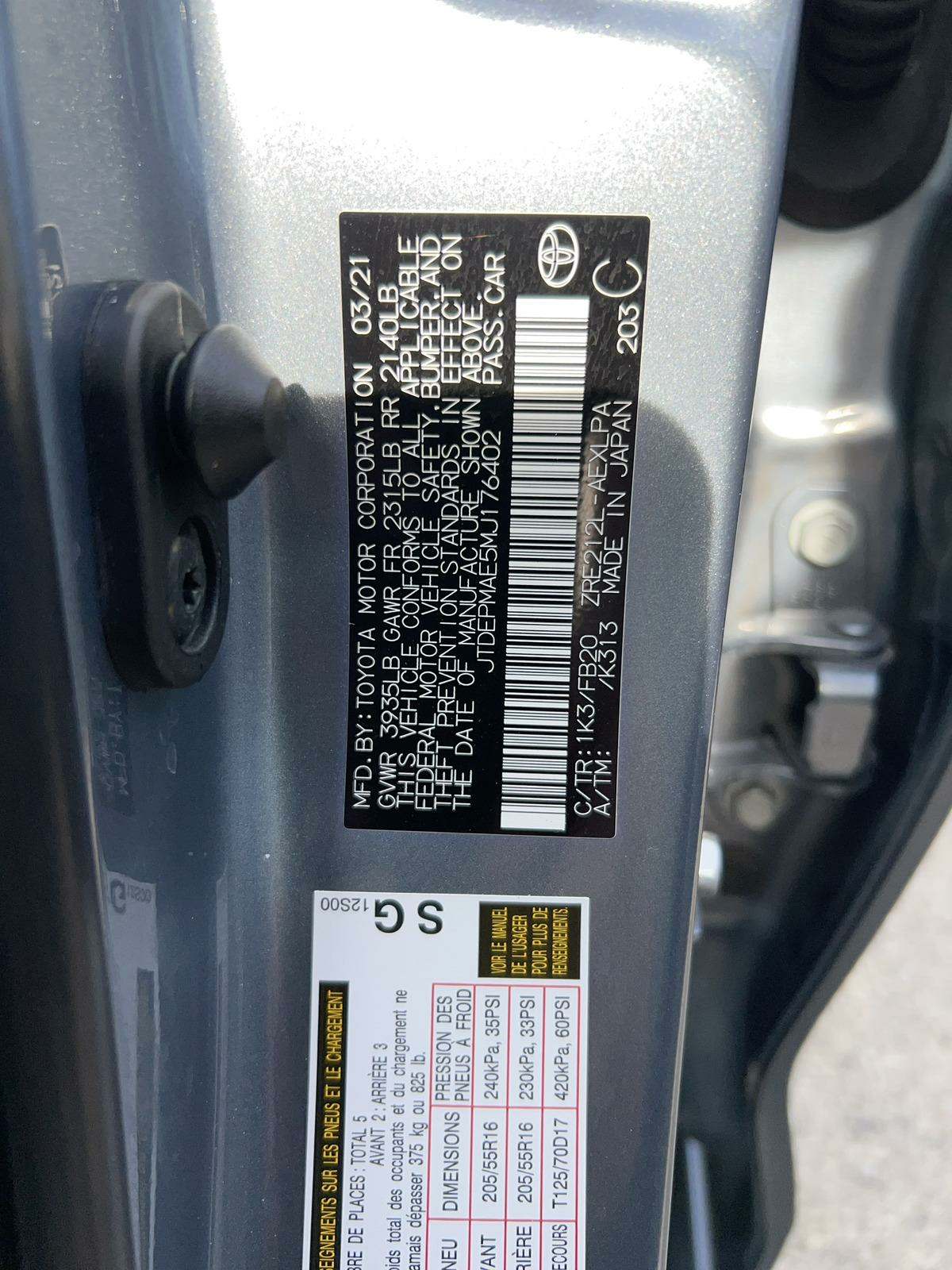 2021 Toyota Corolla LE FWD