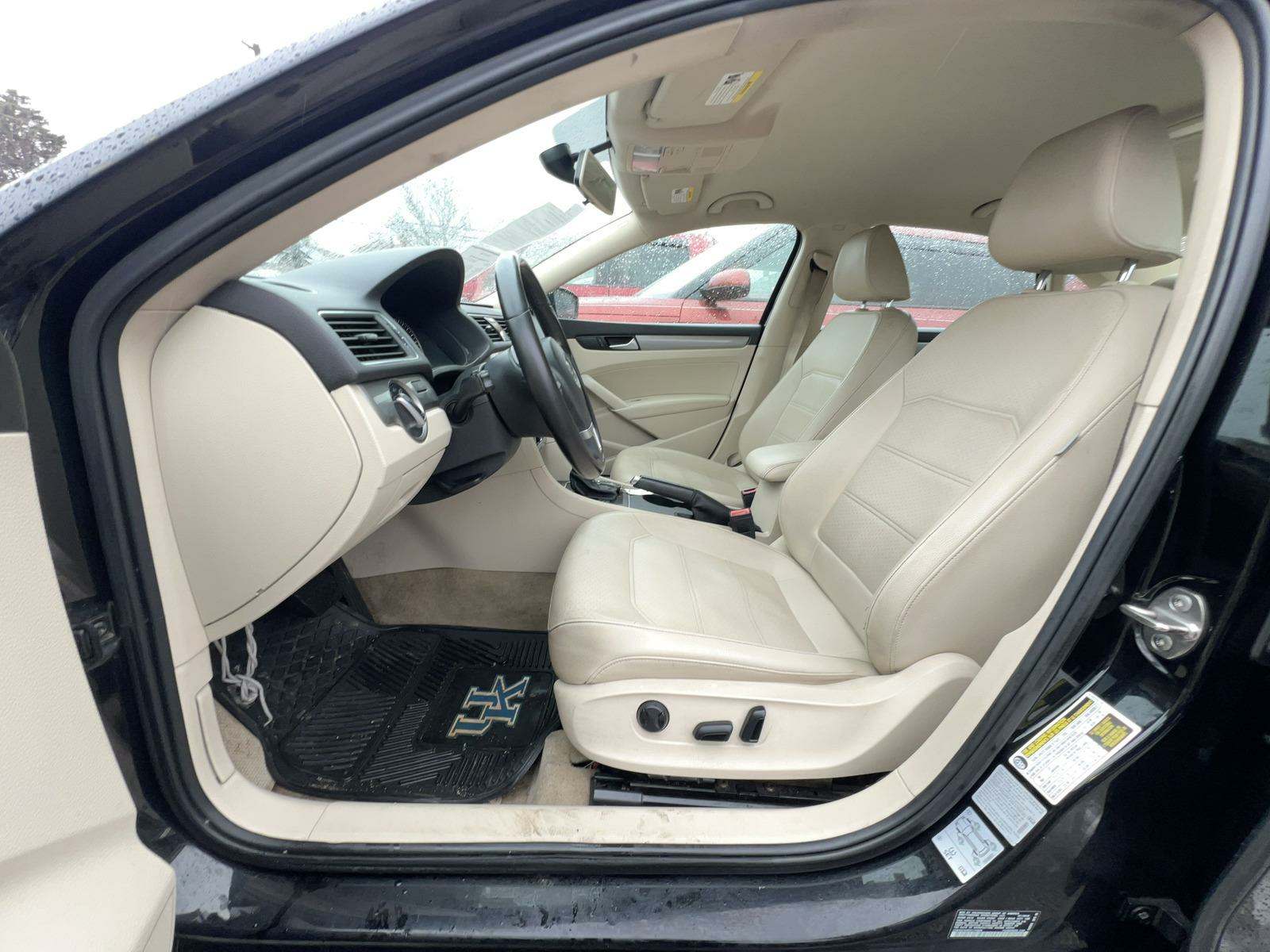 2015 Volkswagen Passat 1.8T Limited Edition FWD