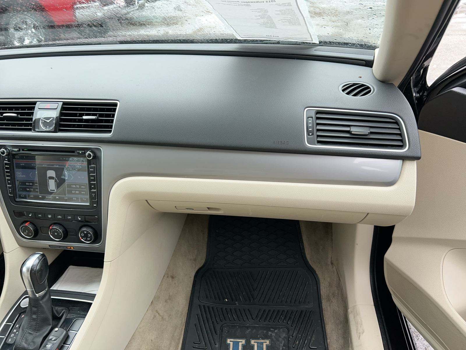 2015 Volkswagen Passat 1.8T Limited Edition FWD