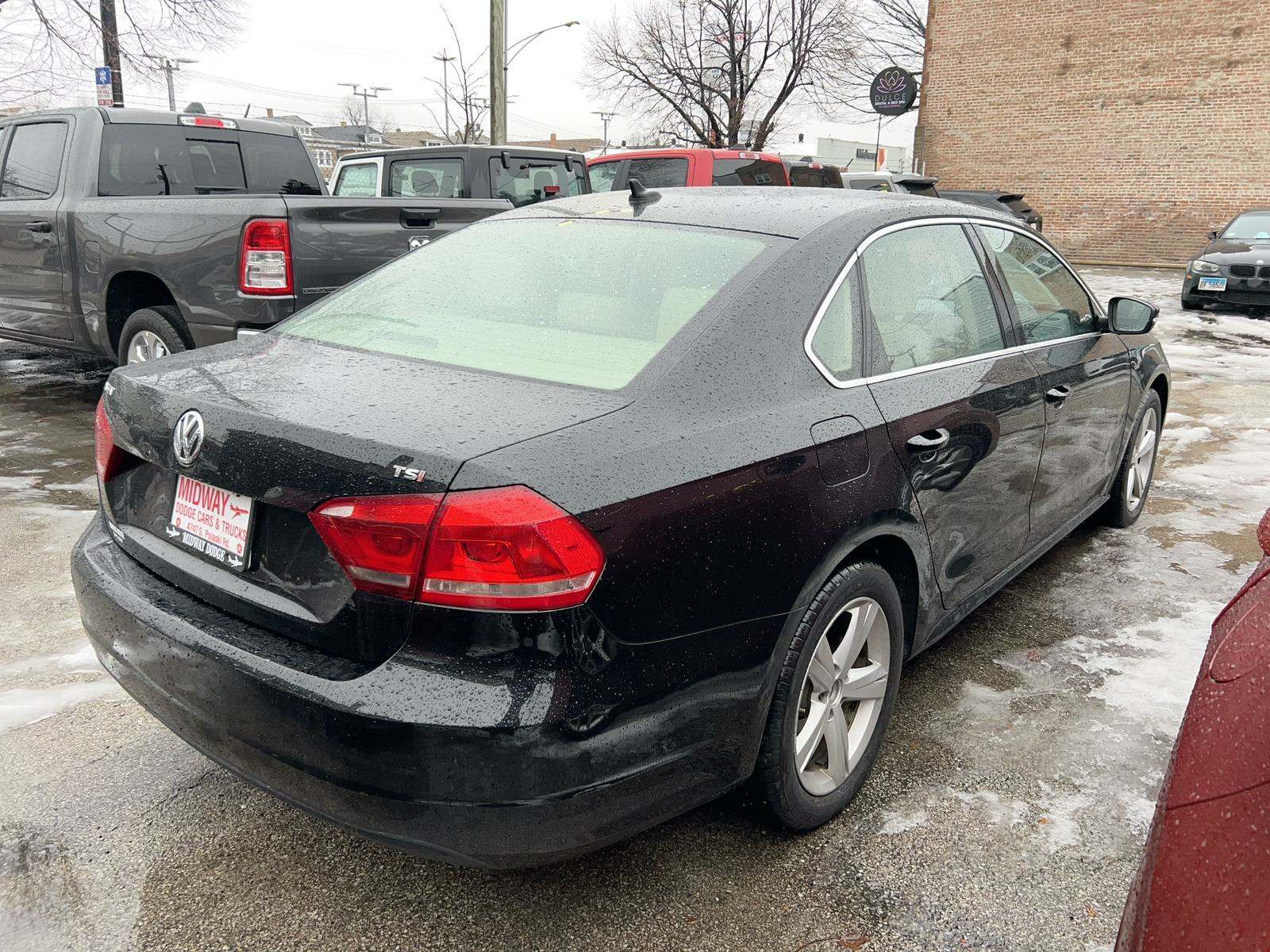 2015 Volkswagen Passat 1.8T Limited Edition FWD