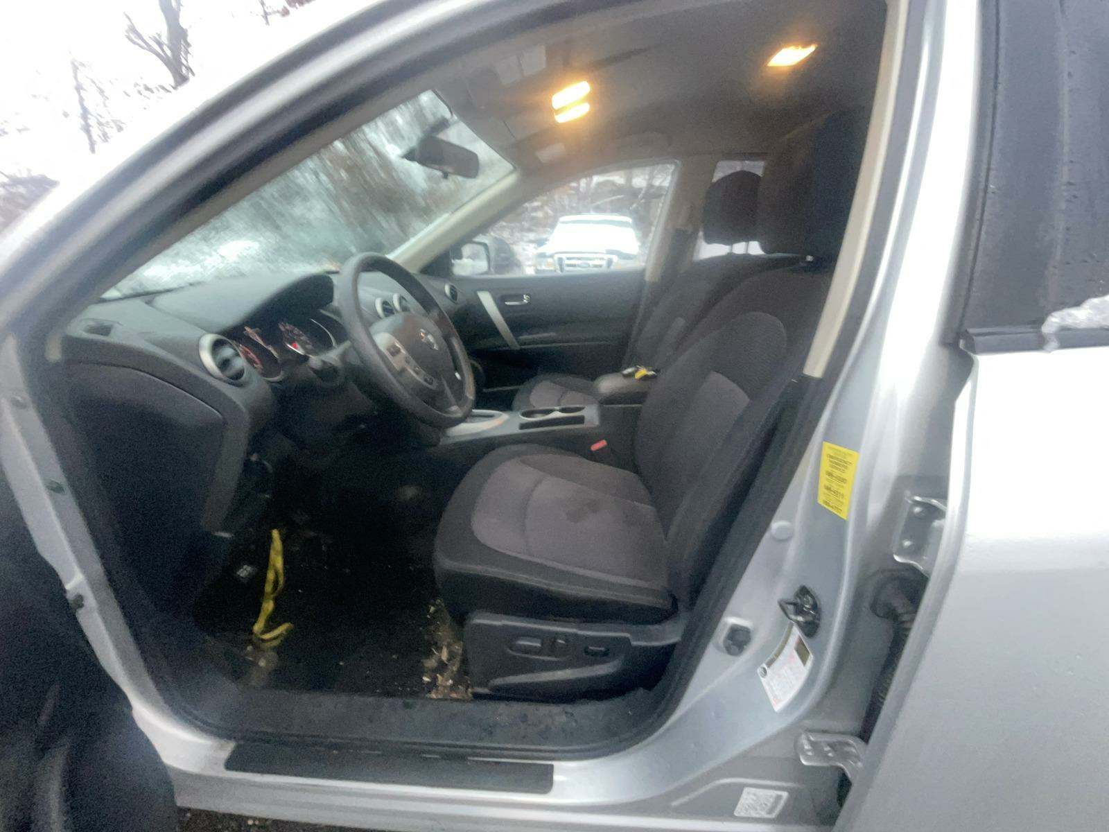 2011 Nissan Rogue SV AWD