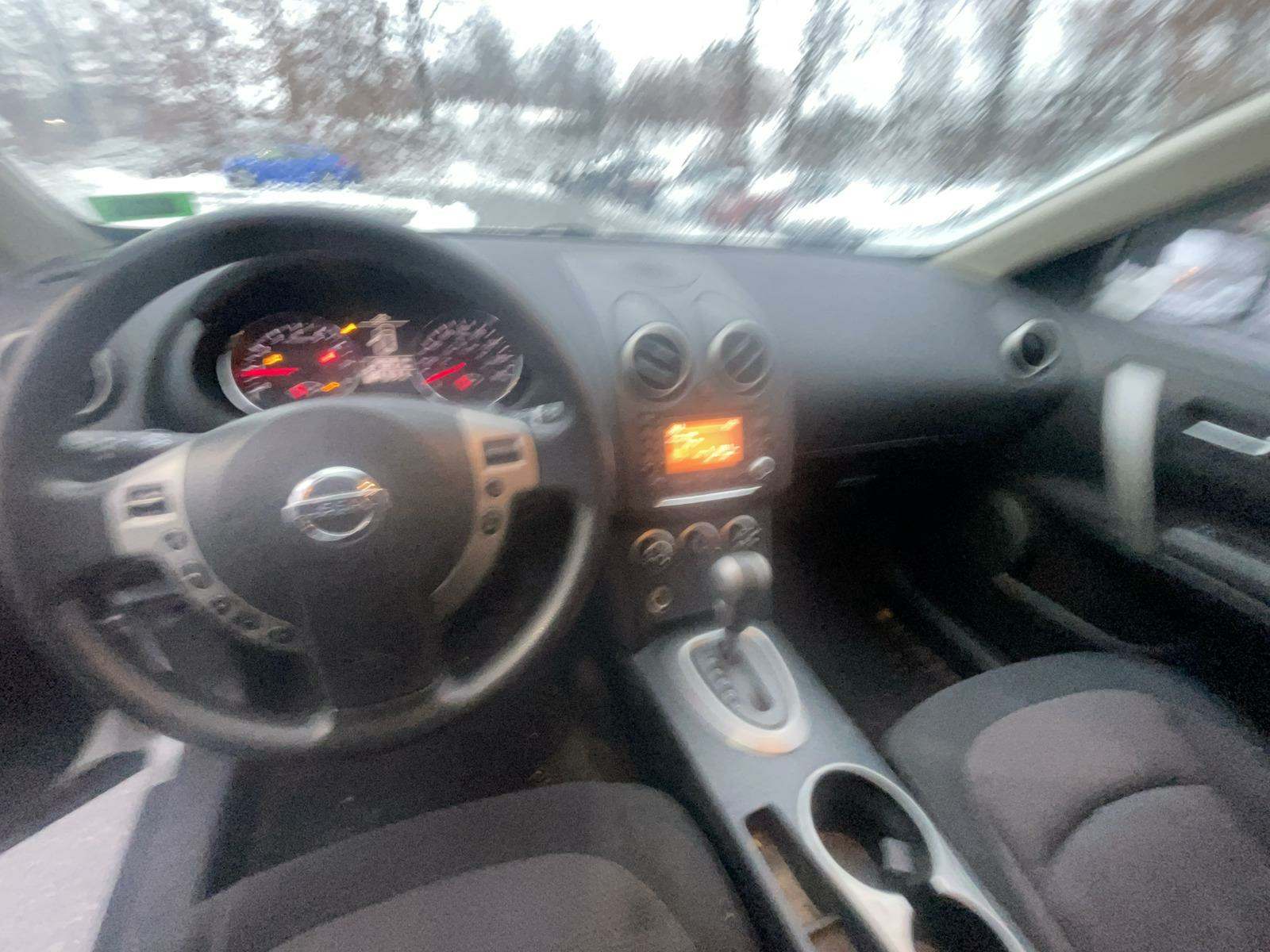 2011 Nissan Rogue SV AWD