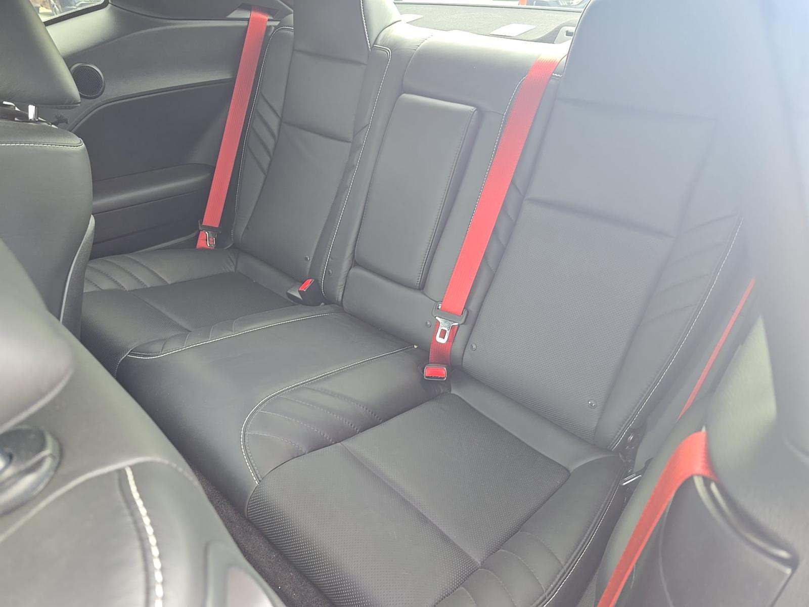 DODGE CHALLENGER - 9