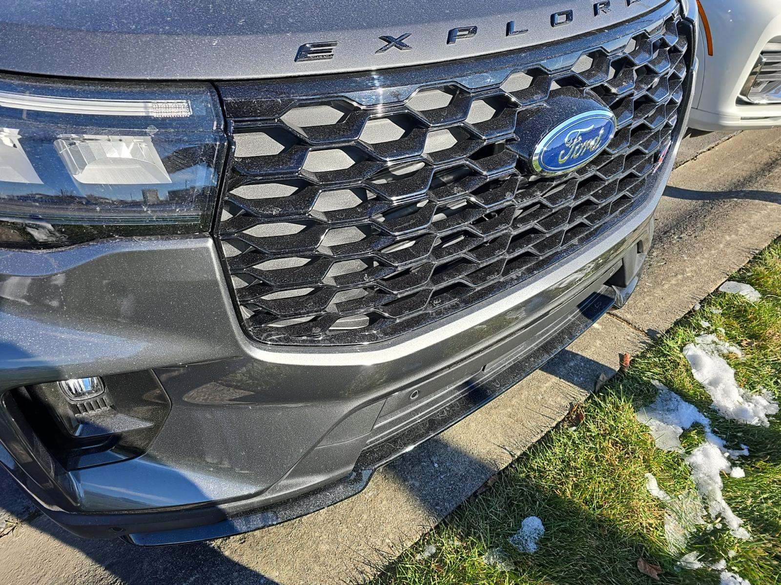 2025 Ford Explorer ST AWD