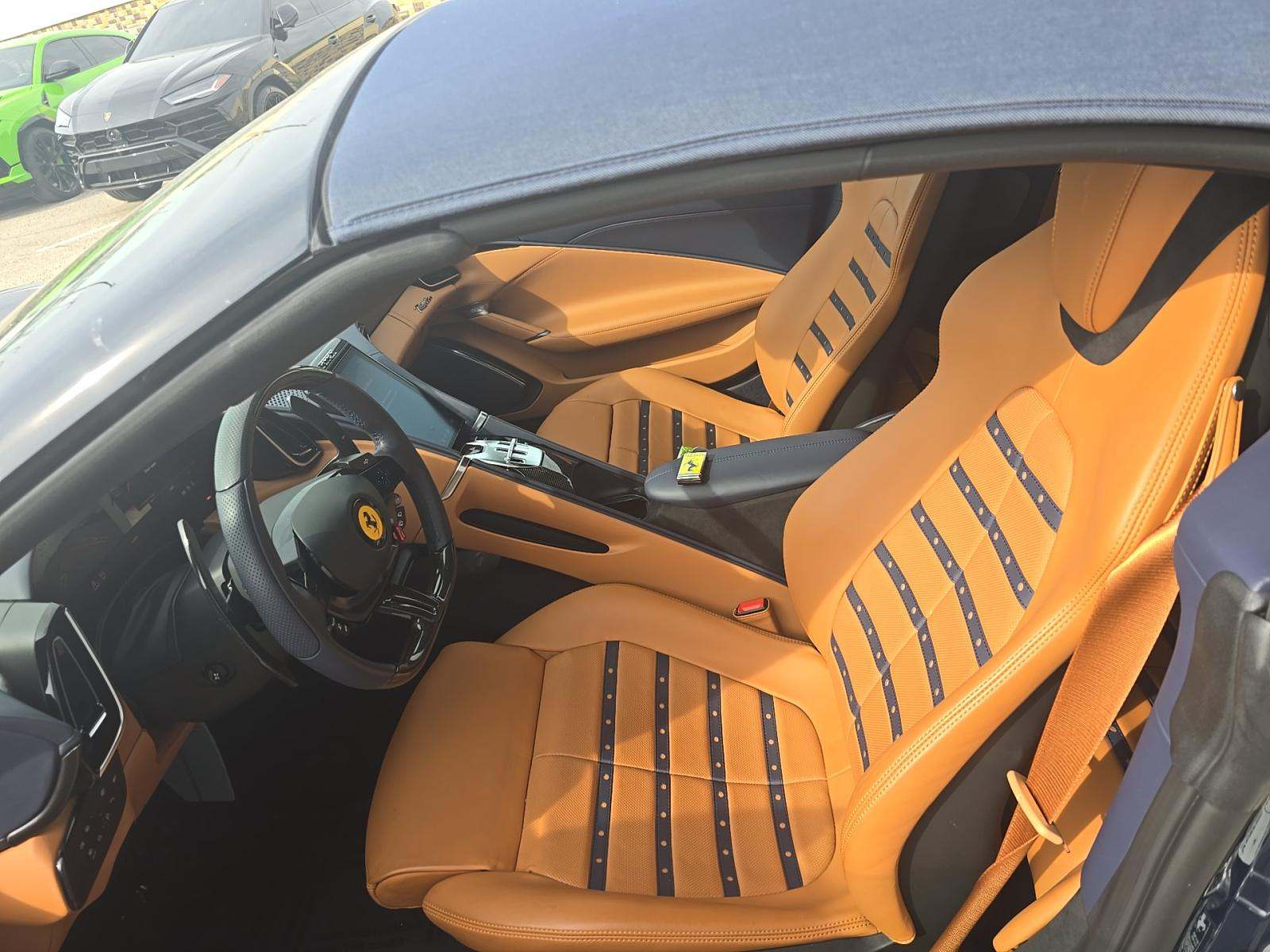 2024 Ferrari Roma Base RWD