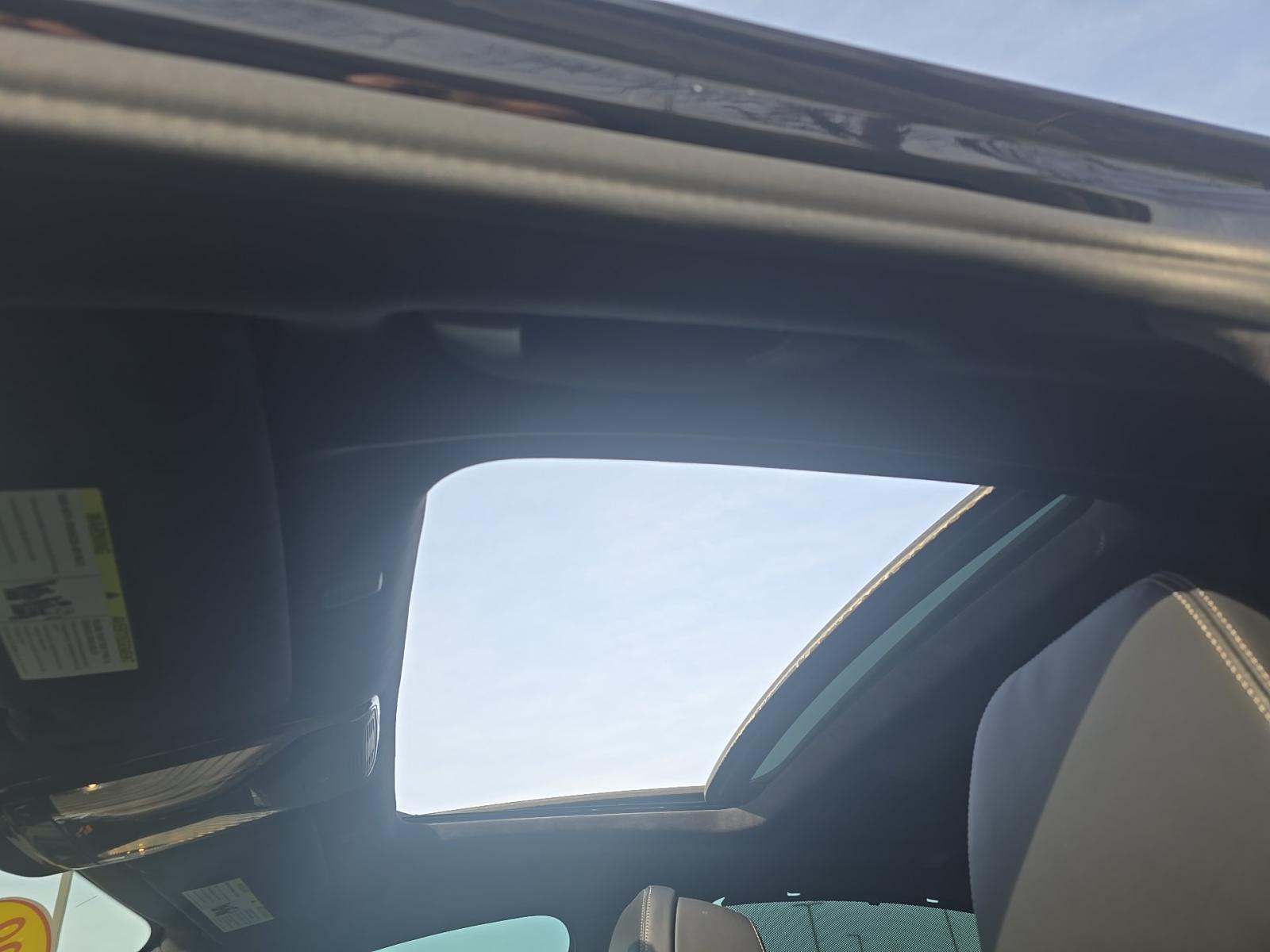 2022 BMW 5 Series M550i xDrive AWD