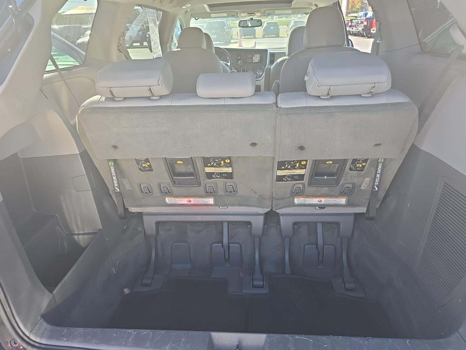 2017 Toyota Sienna XLE AWD