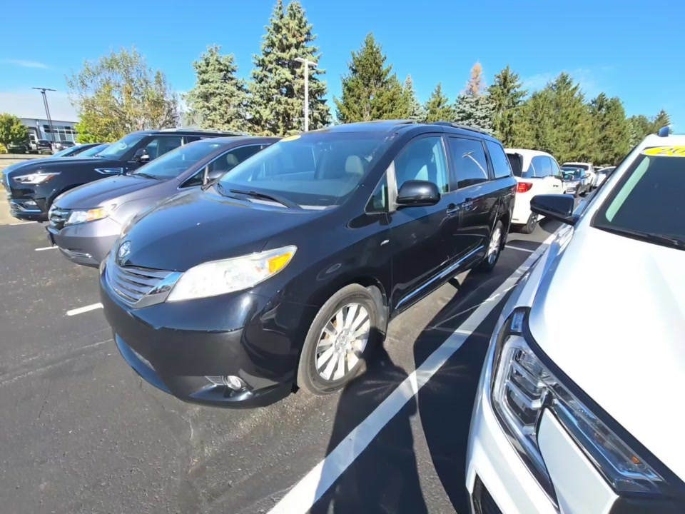 2017 Toyota Sienna XLE AWD