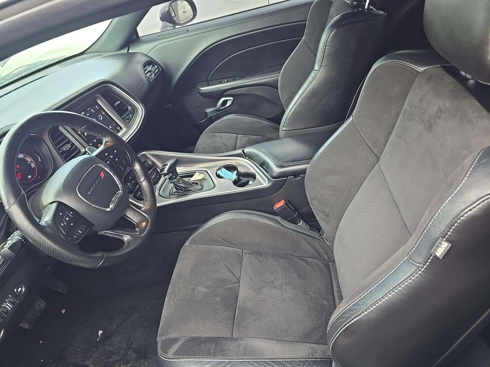 2022 Dodge Challenger R/T RWD